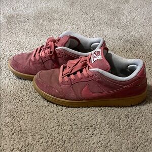 Nike SB Dunk Low "Adobe"